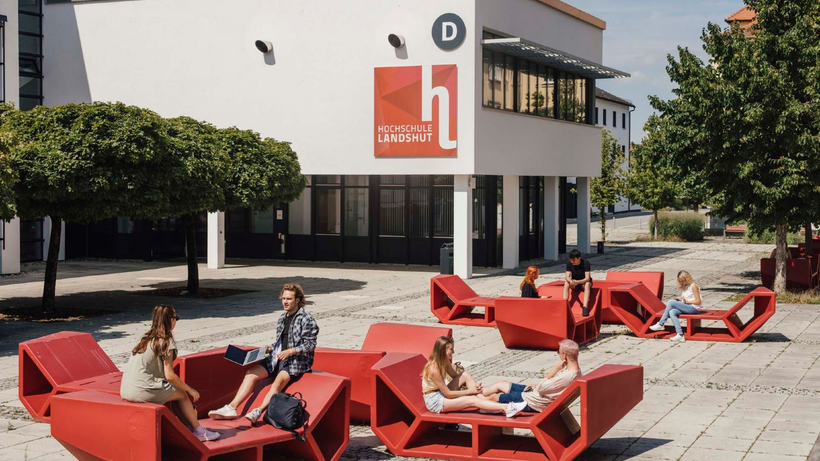 Das Bild zeigt den Campus der HS Landshut